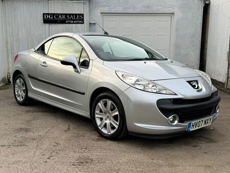 PEUGEOT 207 CC 1.6 16v Sport 