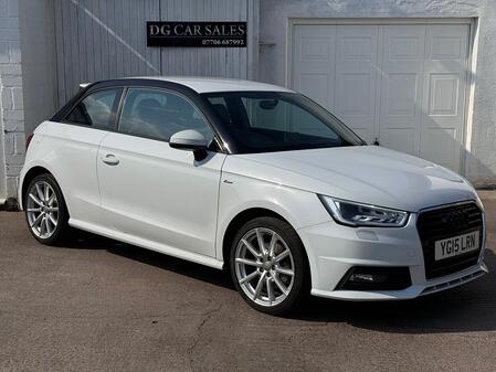 AUDI A1 1.4 TFSI CoD S line