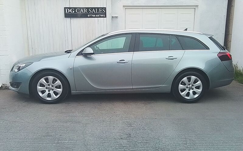 VAUXHALL INSIGNIA